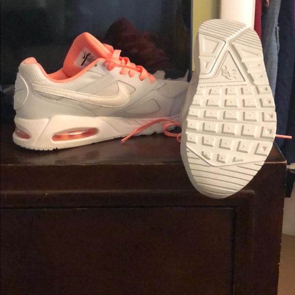 Nike Air max - Picture 2 of 3